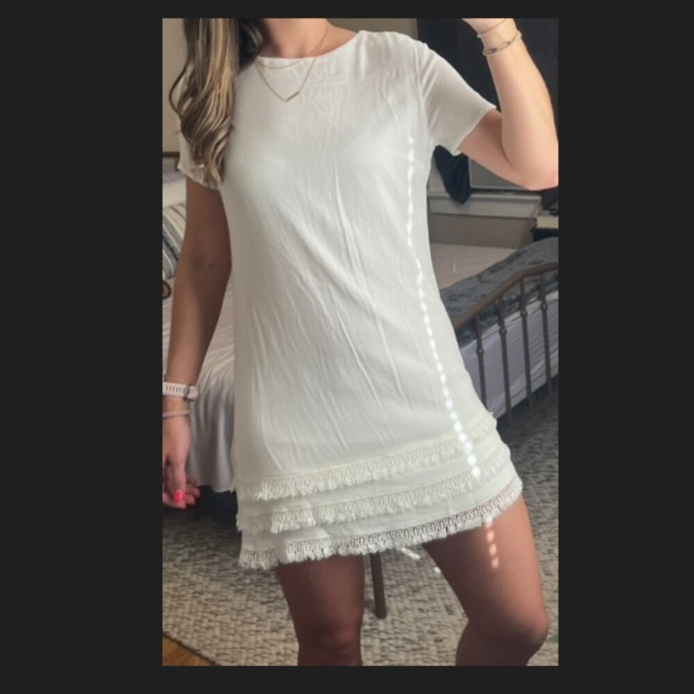 Lulus White ruffle short dress